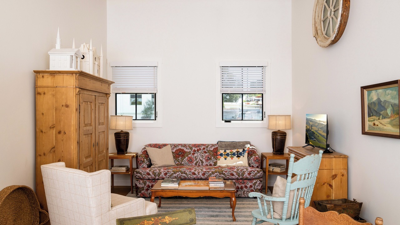 Photo of Bedroom in Los Alamos
