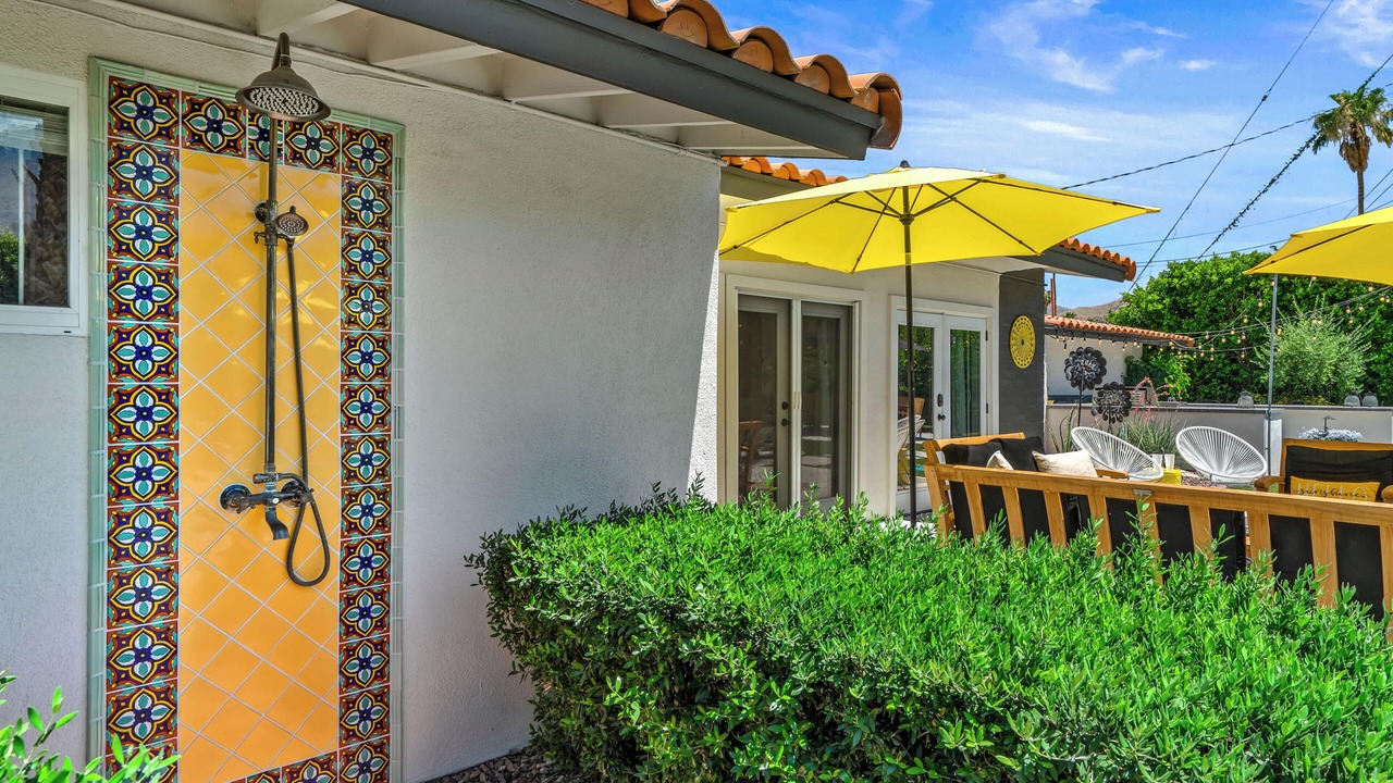 Photo of Outdoor in Tahquitz River Estates