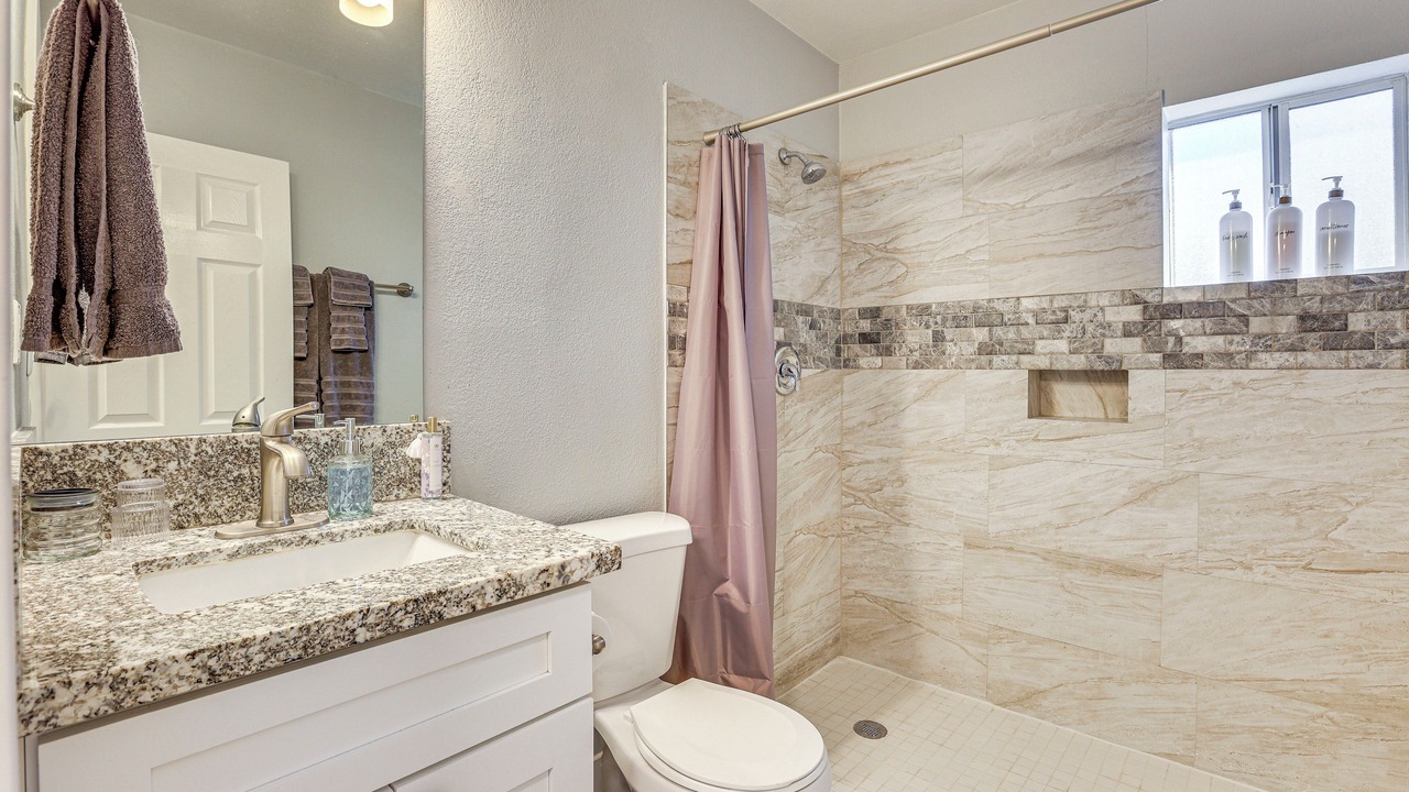 Photo of Bathroom in North Las Vegas
