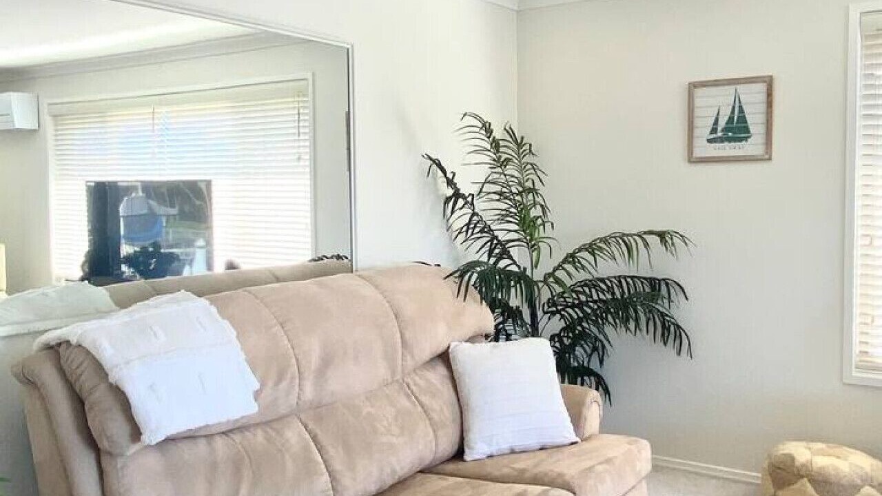 Photo of Livingroom in Runaway Bay