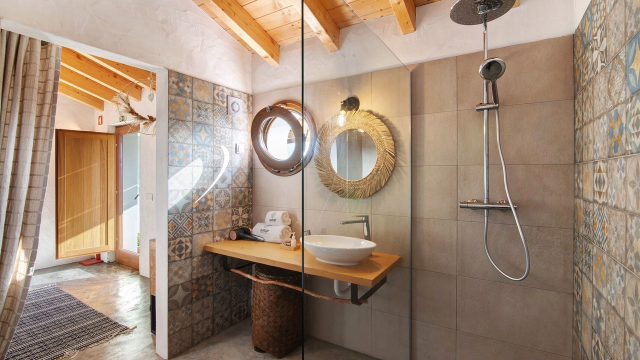 Photo of Bathroom in Alta Mora