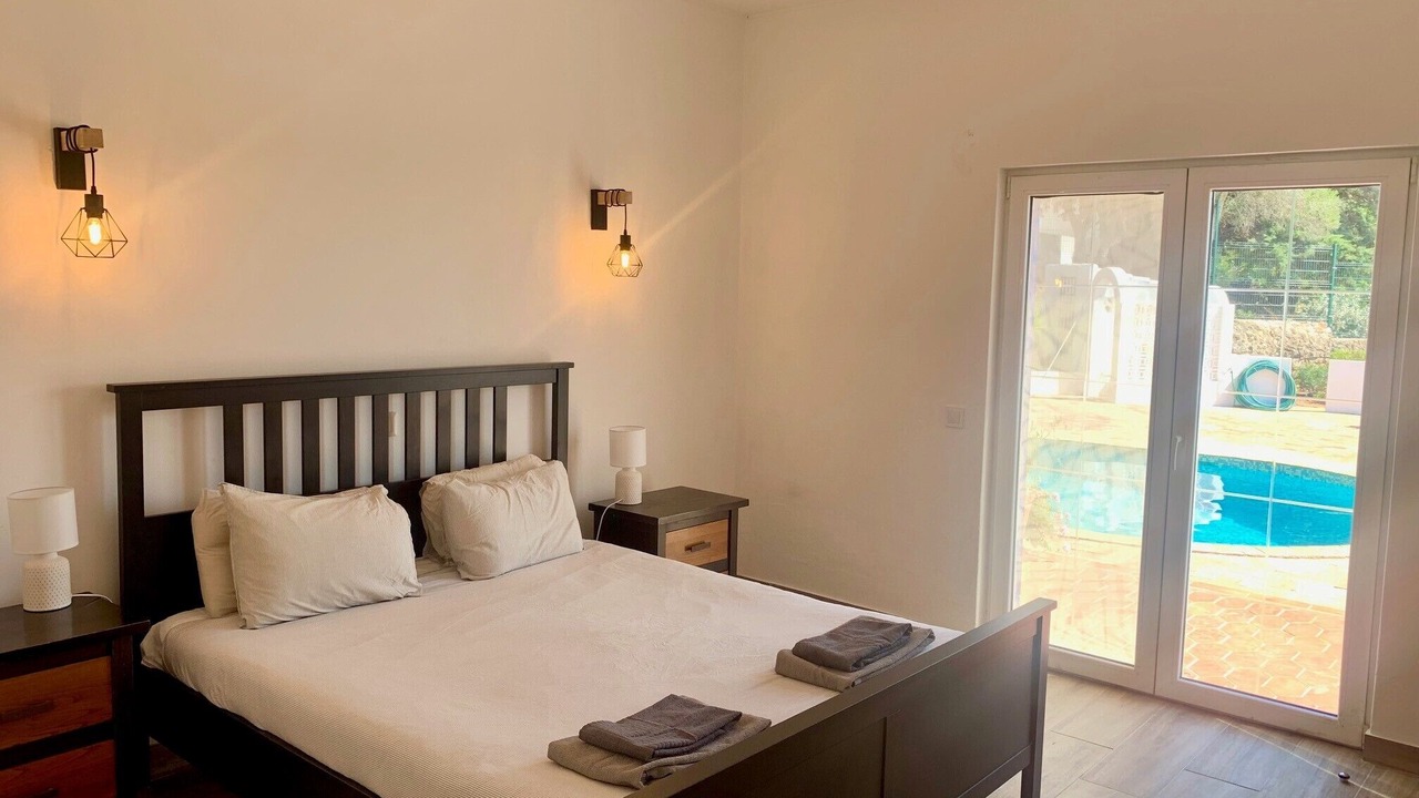 Photo of Bedroom in Colinas Verdes