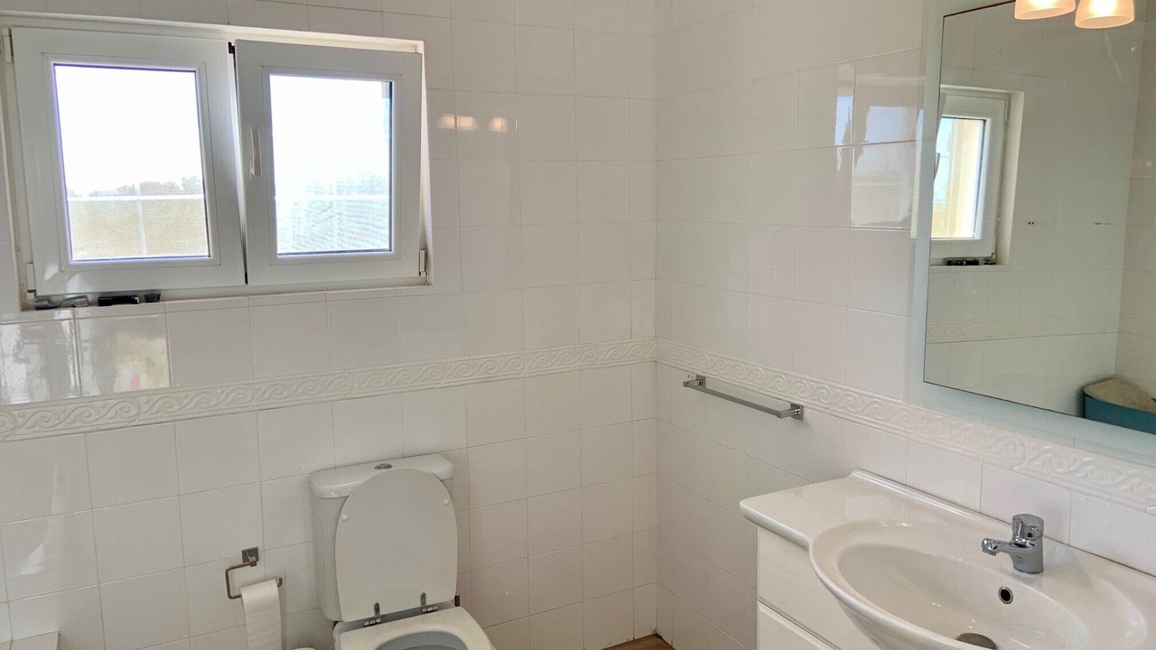 Photo of Bathroom in Colinas Verdes