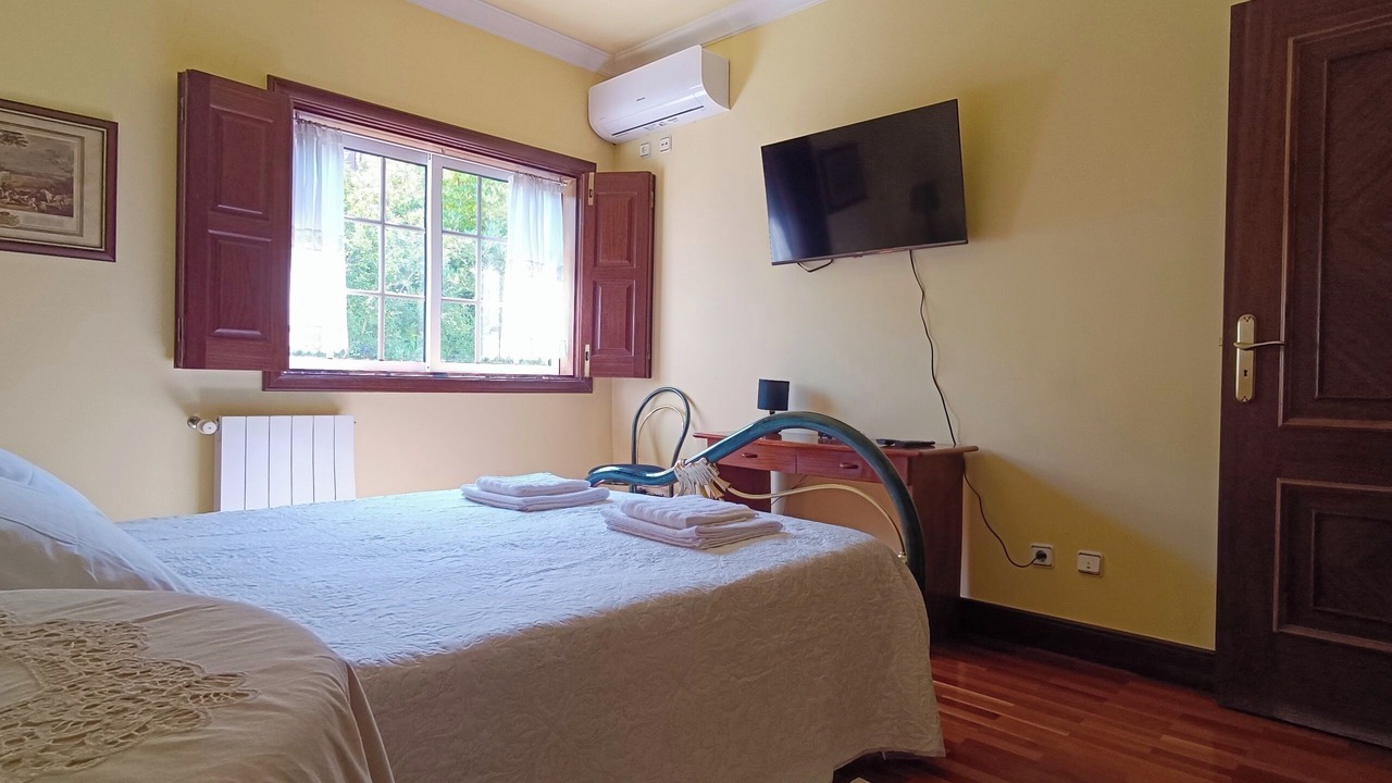 Photo of Bedroom in Santa Marinha do Zezere
