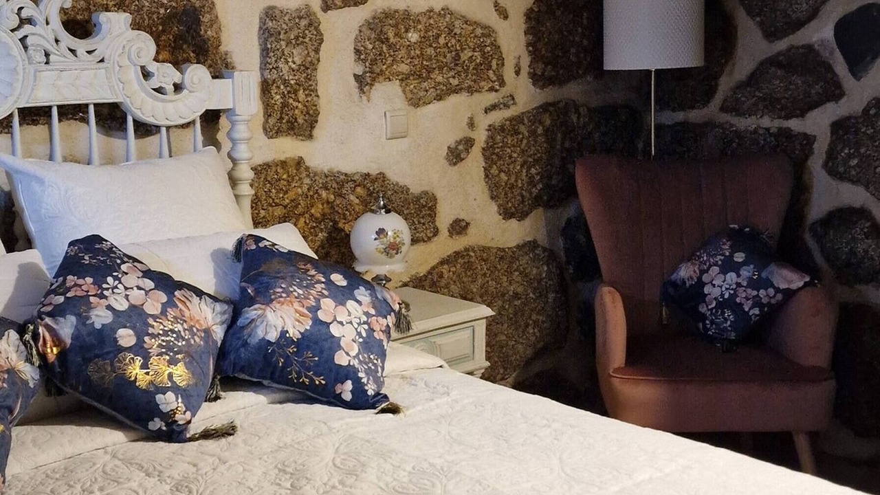 Photo of Bedroom in Tondela