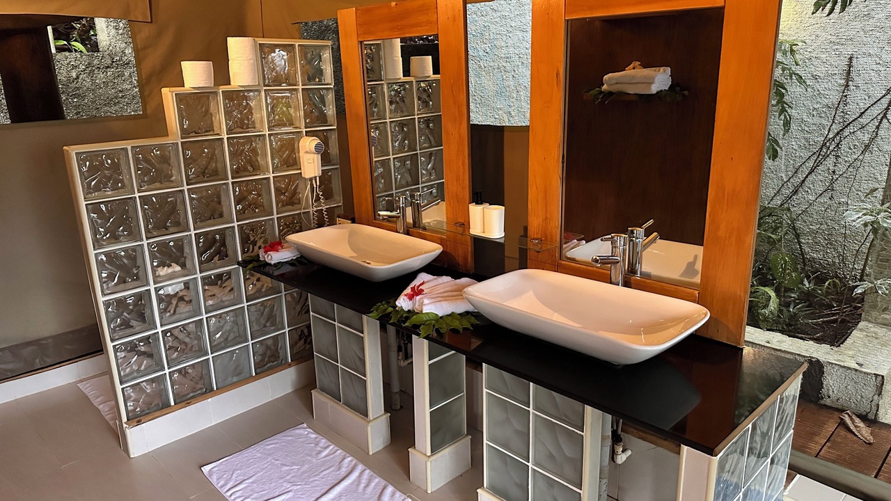 Photo of Bathroom in Waiyevo