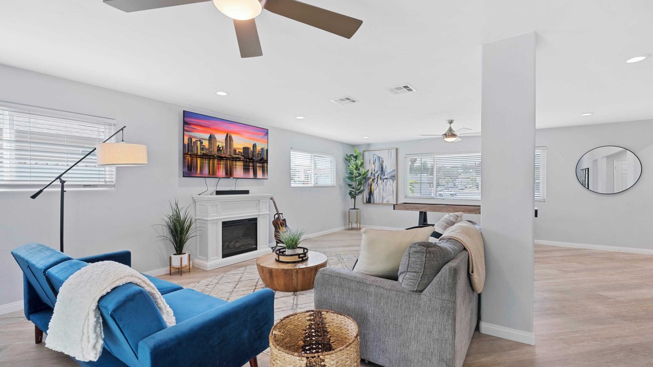 Photo of Livingroom in La Mesa