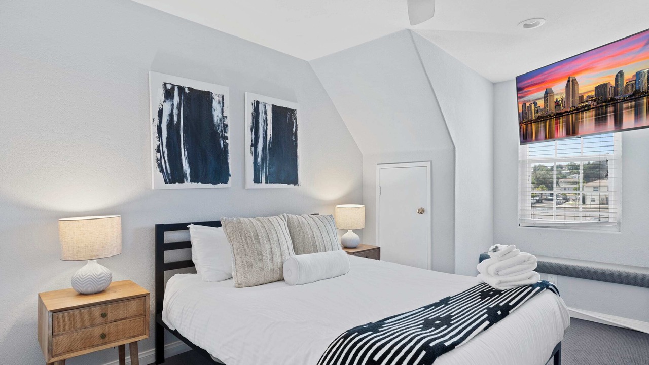 Photo of Bedroom in La Mesa