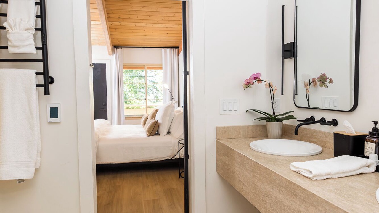 Photo of Bathroom in Julian