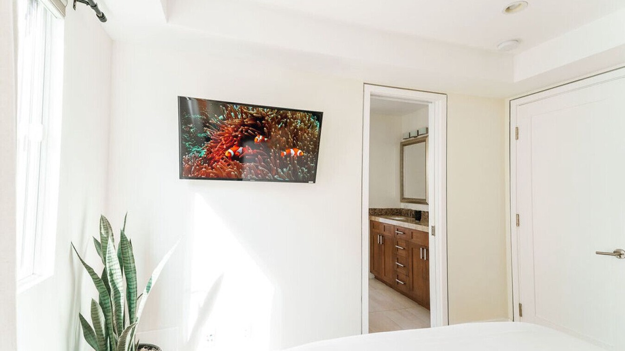 Photo of Bedroom in West Newport