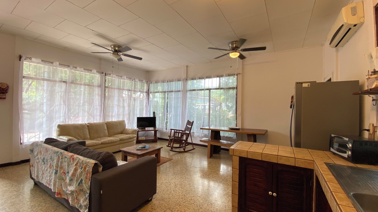 Photo of Livingroom in Potrero