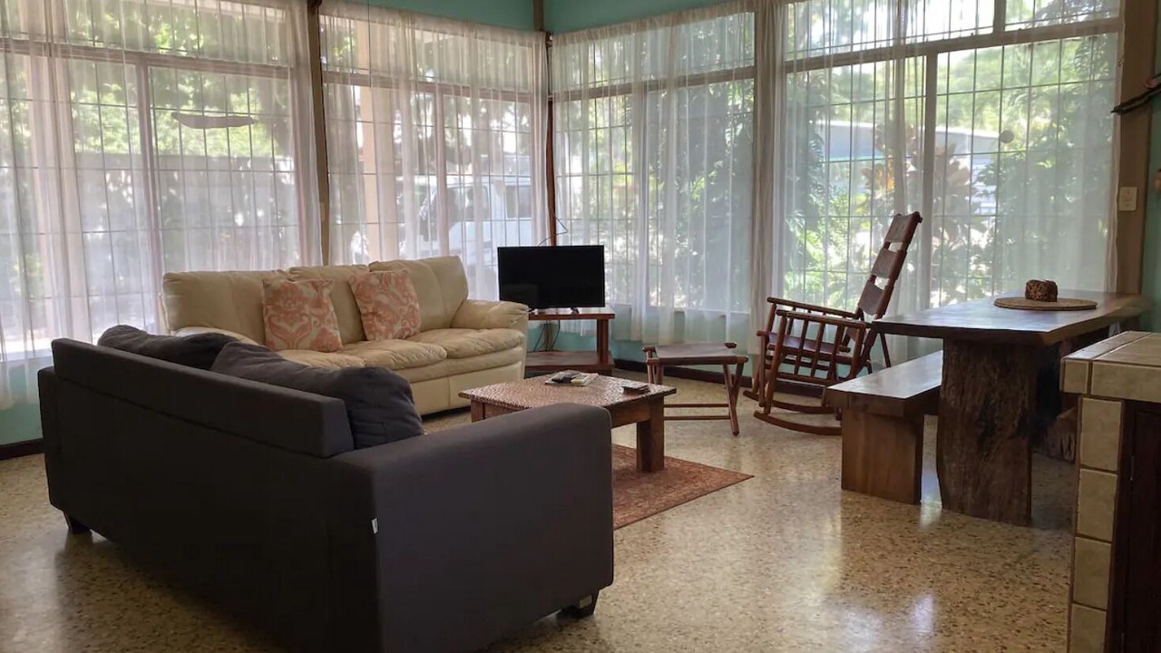 Photo of Livingroom in Potrero