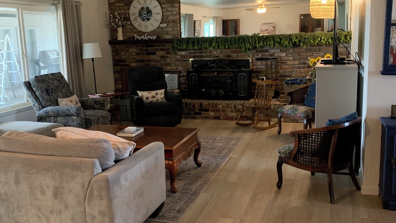 Photo of Livingroom in Honcut