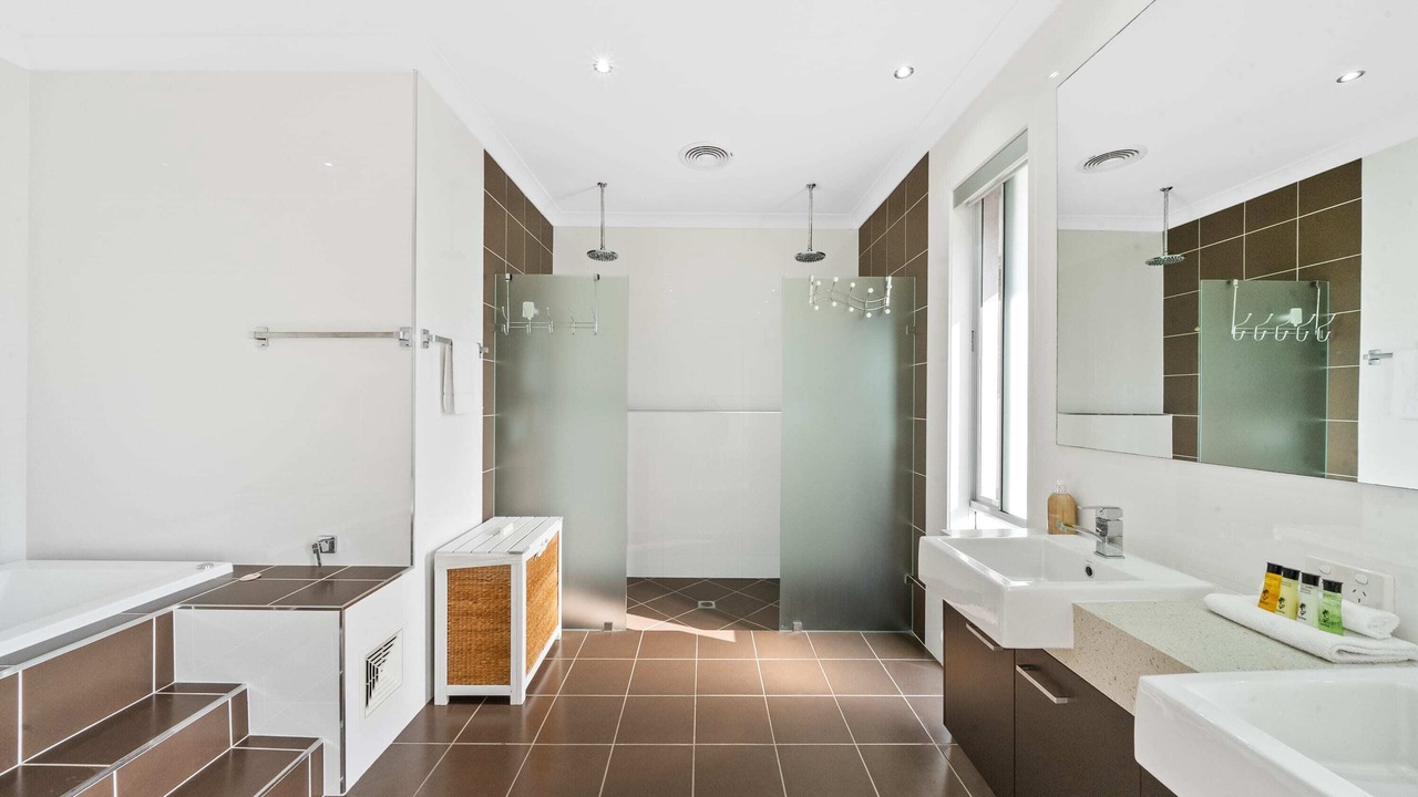 Photo of Bathroom in Upper Coomera