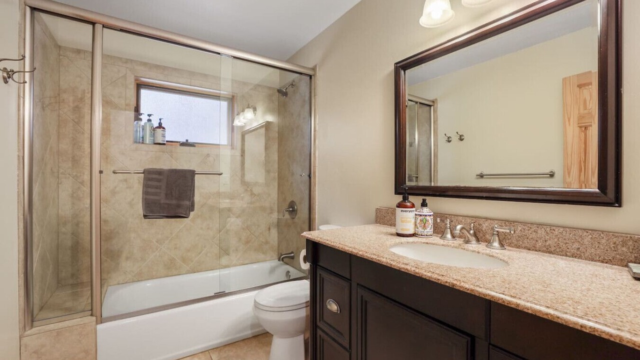 Photo of Bathroom in Lower Kingsbury