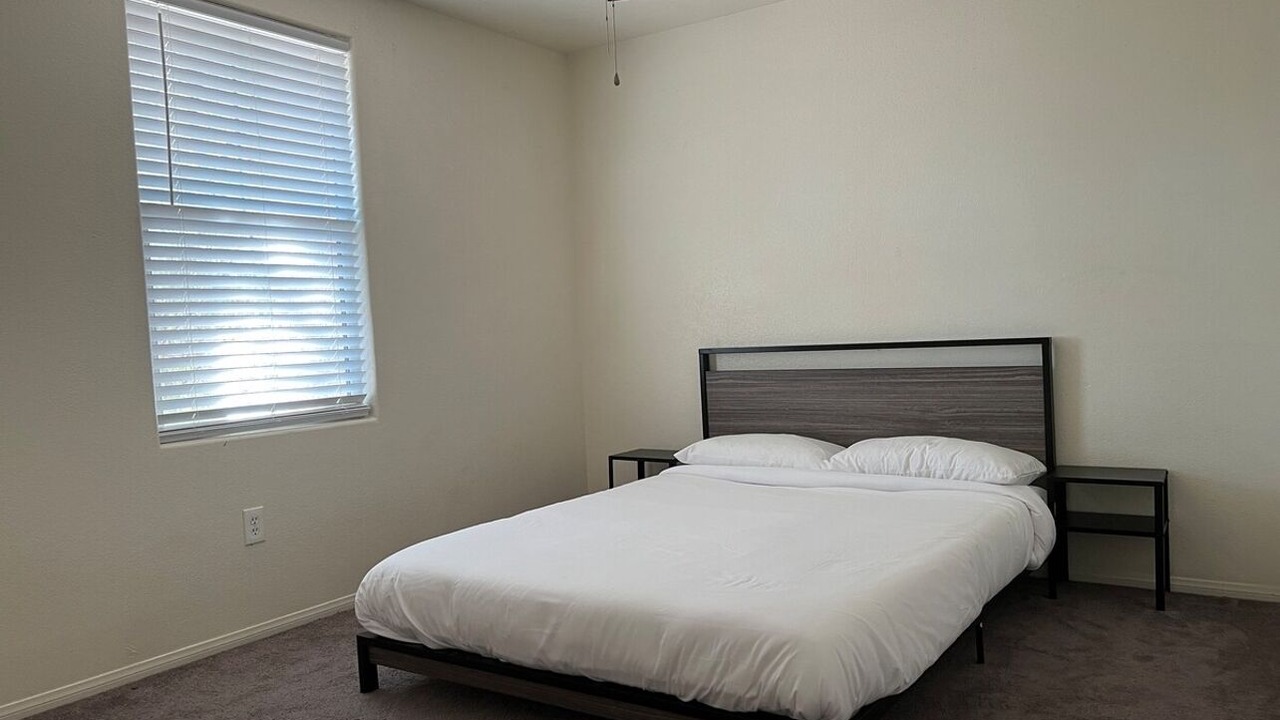 Photo of Bedroom in Spring Valley