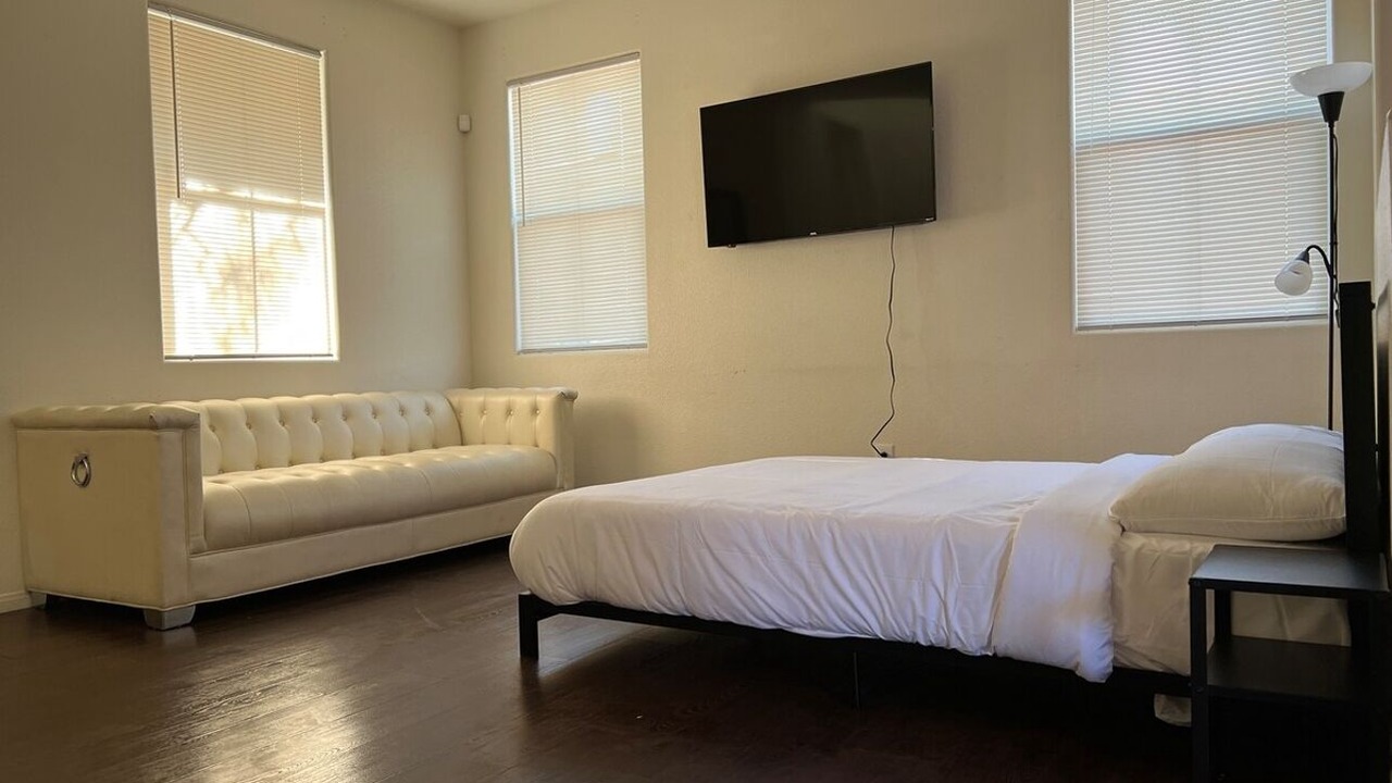 Photo of Bedroom in Spring Valley