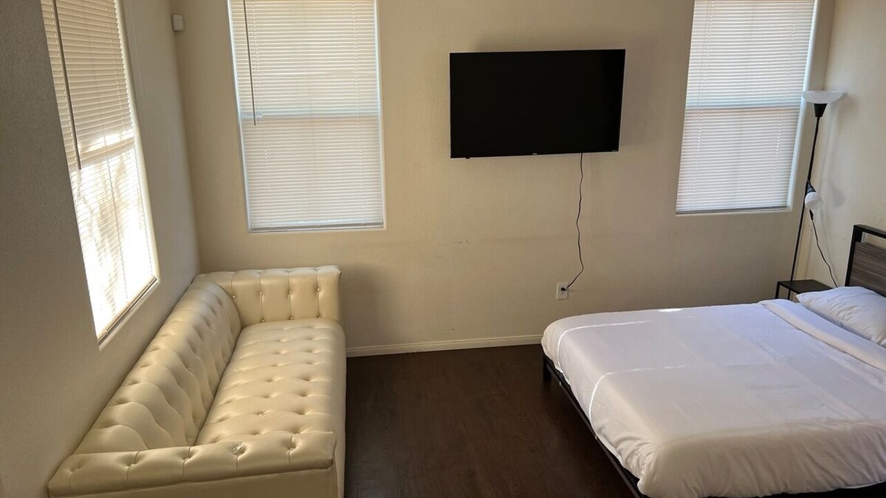 Photo of Bedroom in Spring Valley