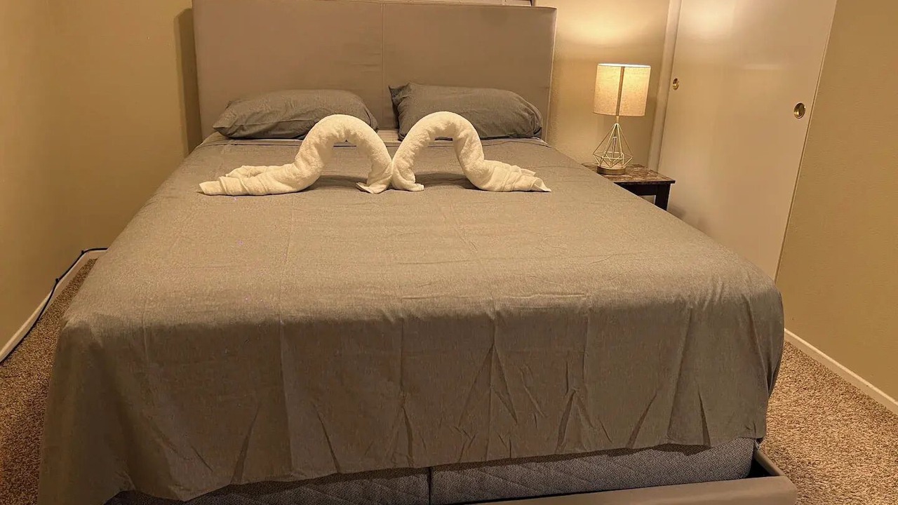 Photo of Bedroom in Sunrise Manor