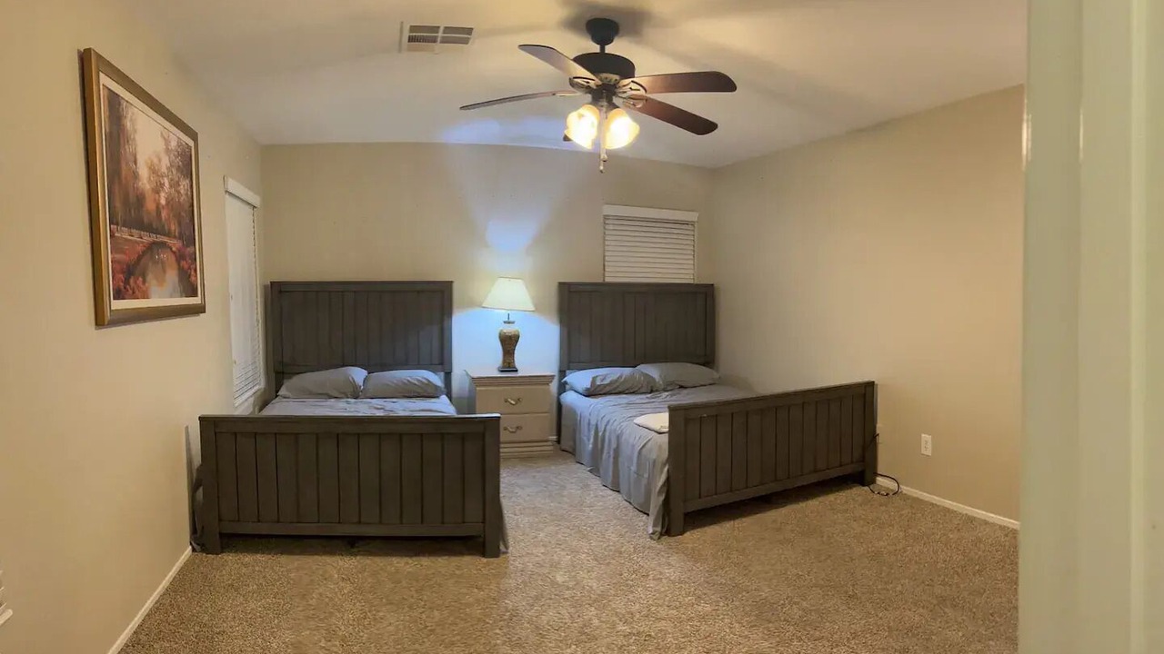 Photo of Bedroom in Sunrise Manor