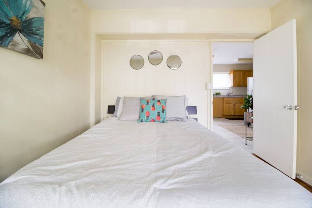 Photo of Bedroom in Makiki