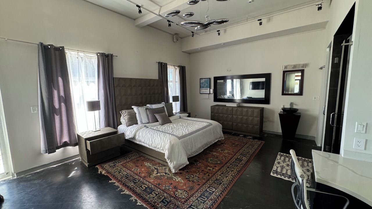 Photo of Bedroom in Malibu