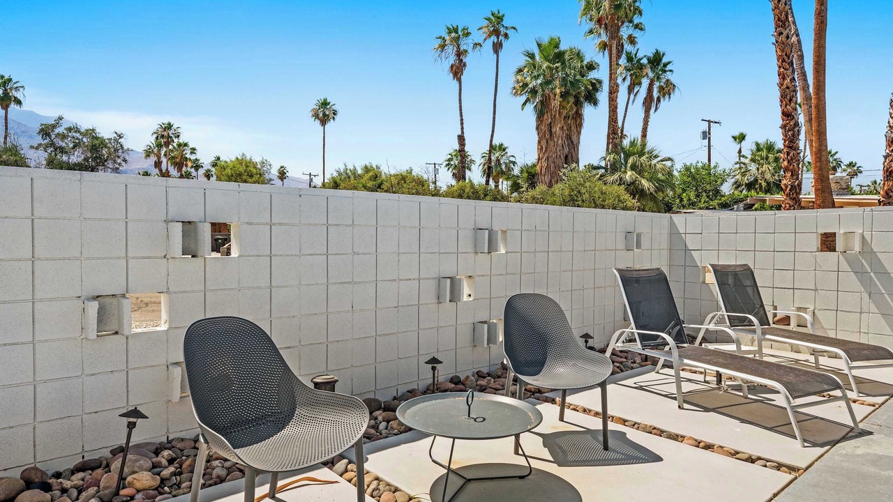 Photo of Outdoor in Sunmor