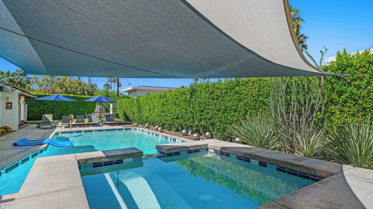 Photo of Outdoor in Sunmor