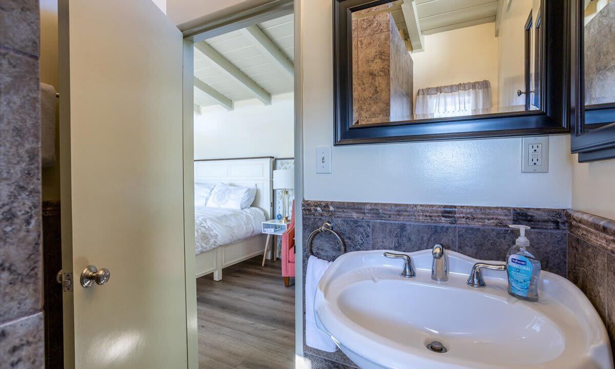 Photo of Bathroom in Downtown