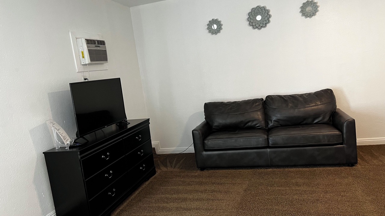 Photo of Livingroom in Sunrise Manor