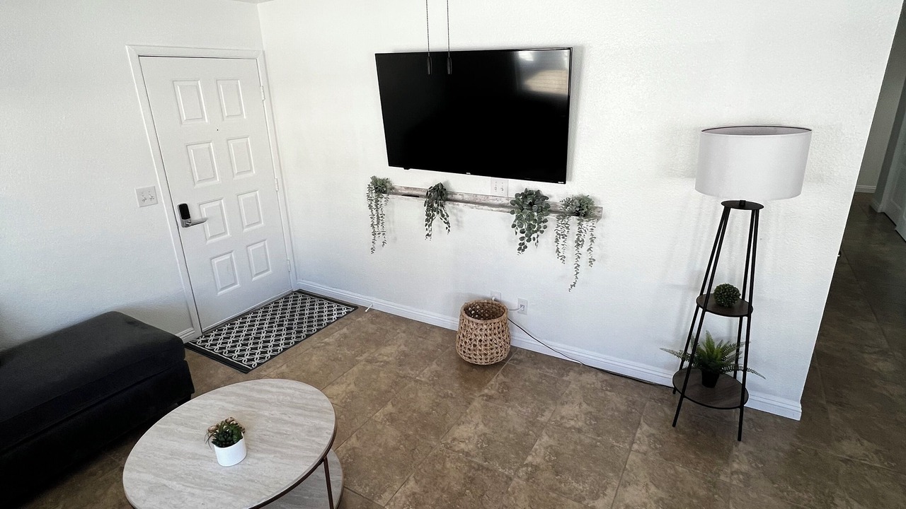Photo of Livingroom in Sunrise Manor