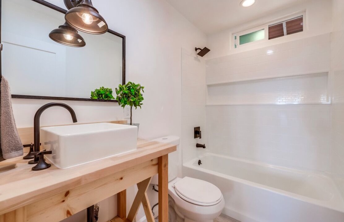 Photo of Bathroom in Alpine