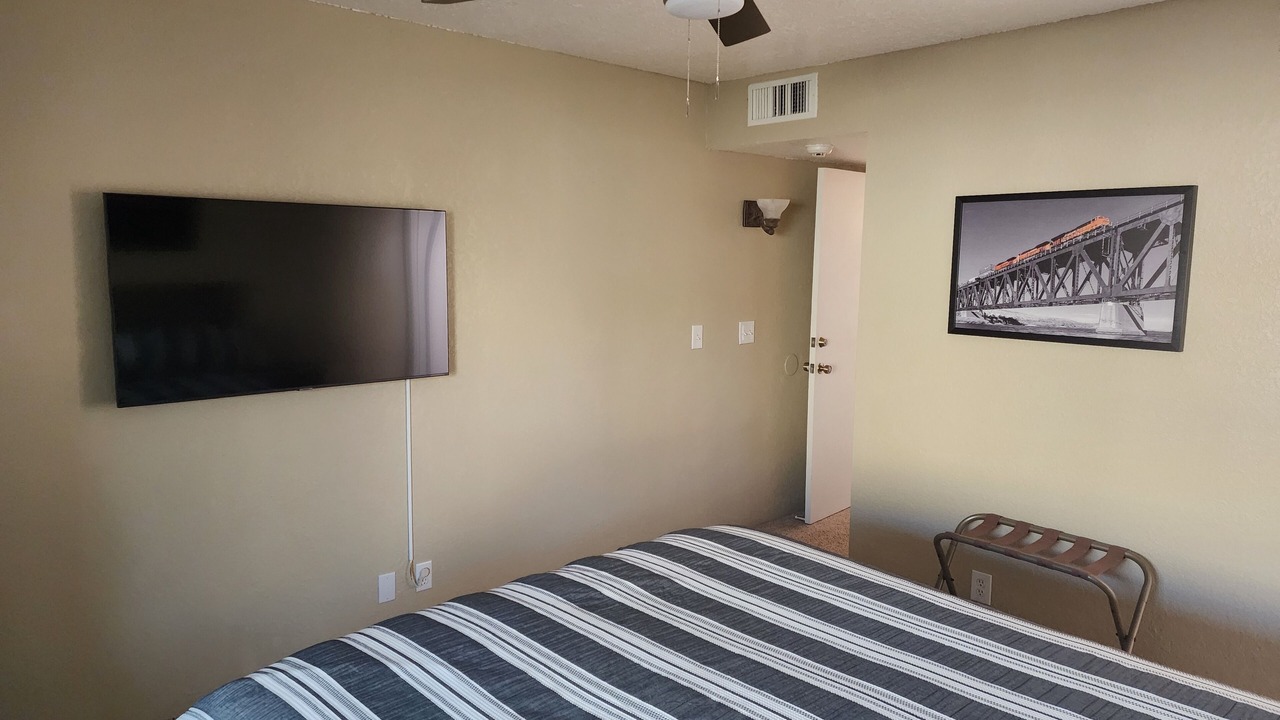 Photo of Bedroom in Lake Havasu City