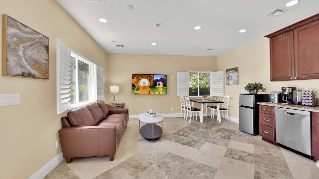 Photo of Livingroom in Spring Valley