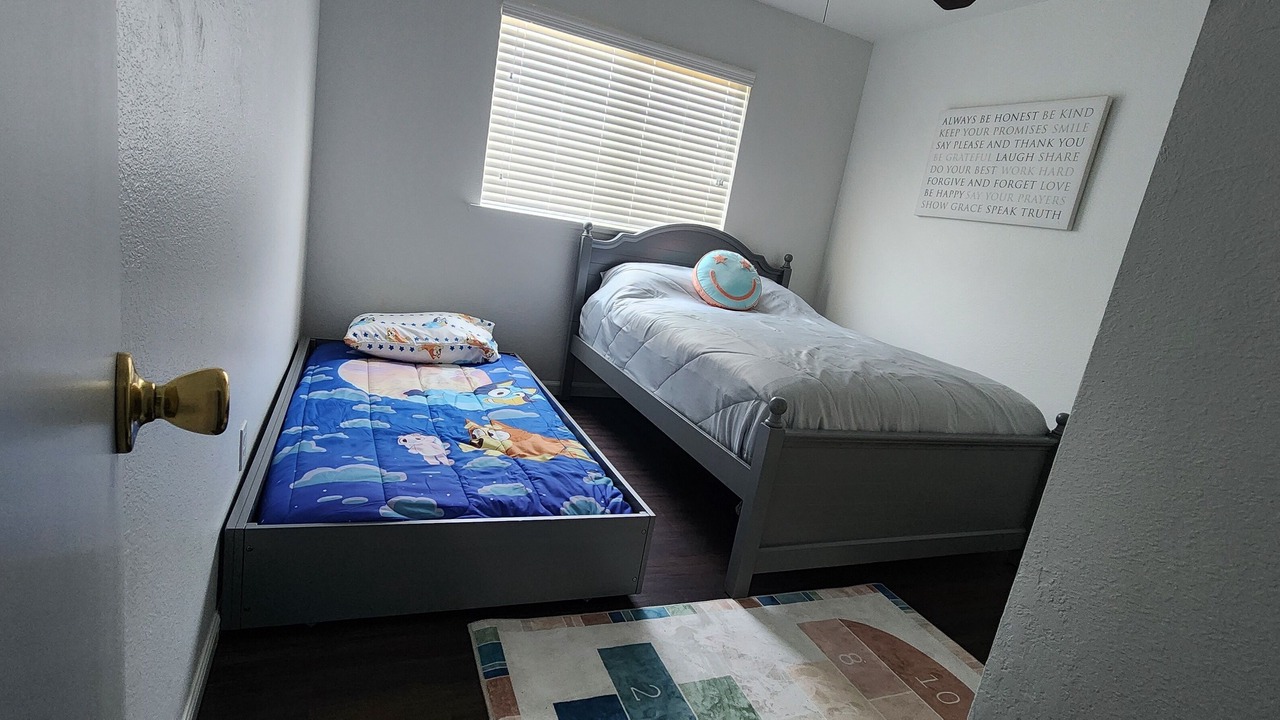 Photo of Bedroom in Kaweah