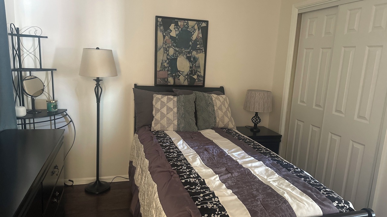 Photo of Bedroom in Harbor
