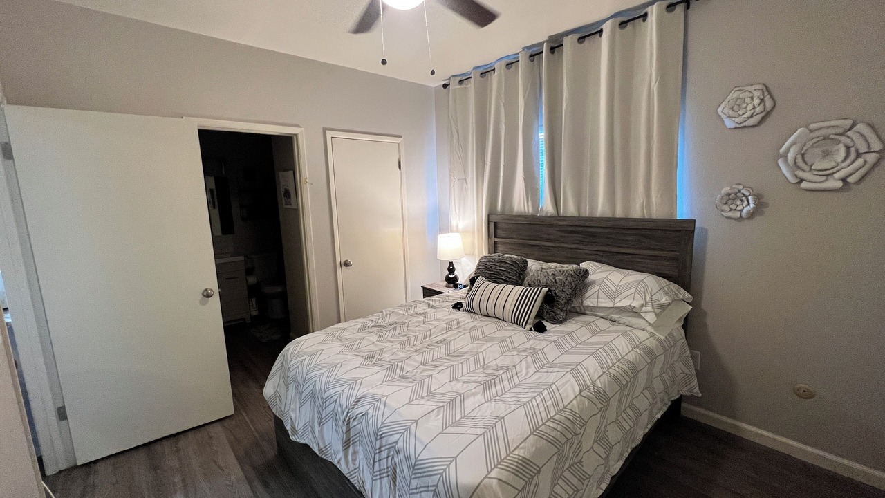 Photo of Bedroom in Hanford