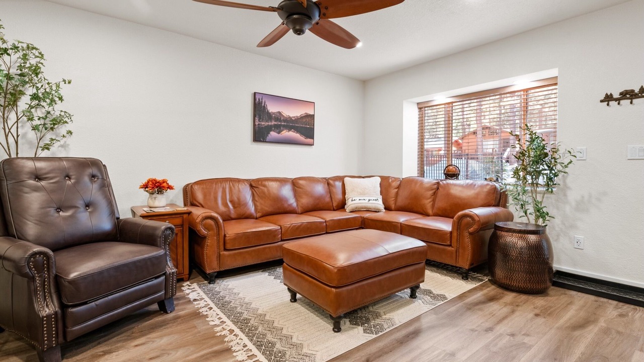 Photo of Livingroom in Big Bear Lake