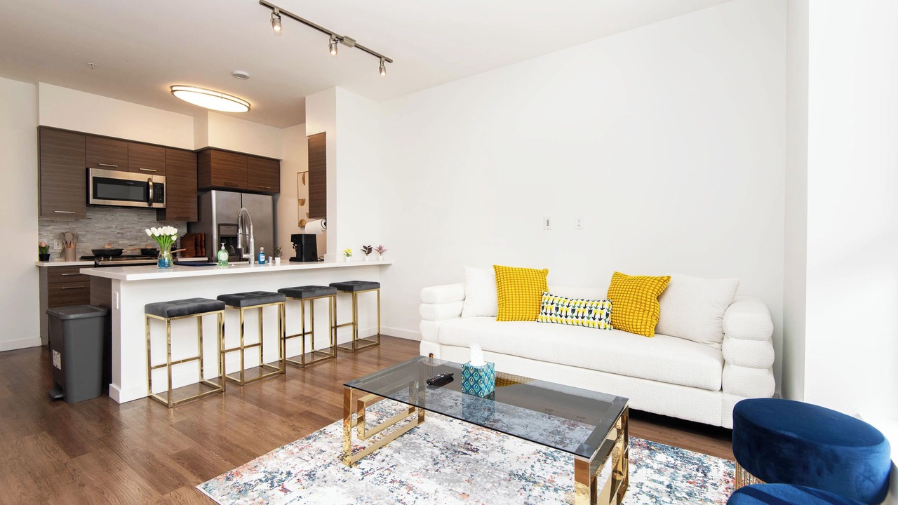 Photo of Livingroom in Downtown
