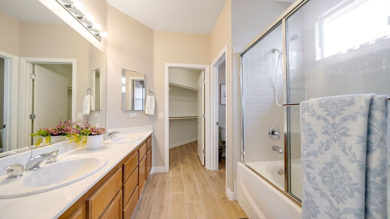 Photo of Bathroom in Centennial Ranch - The Cottages