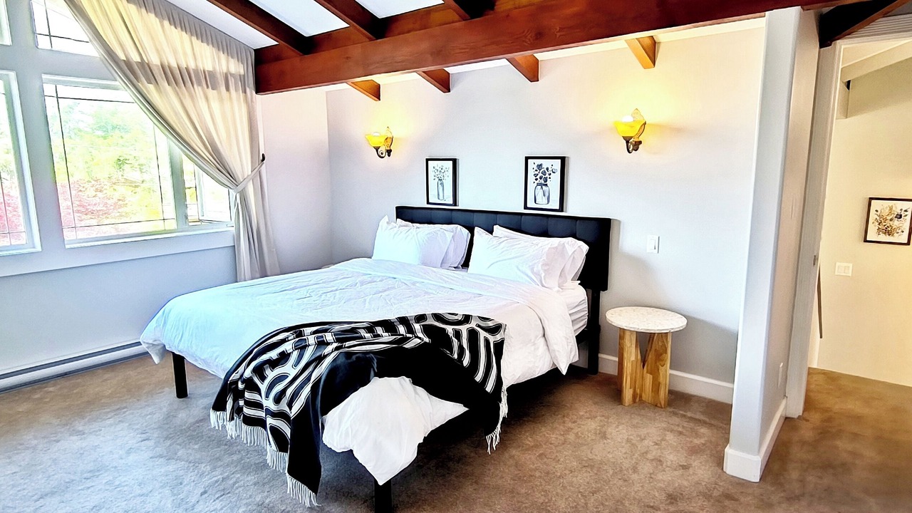 Photo of Bedroom in Tofino