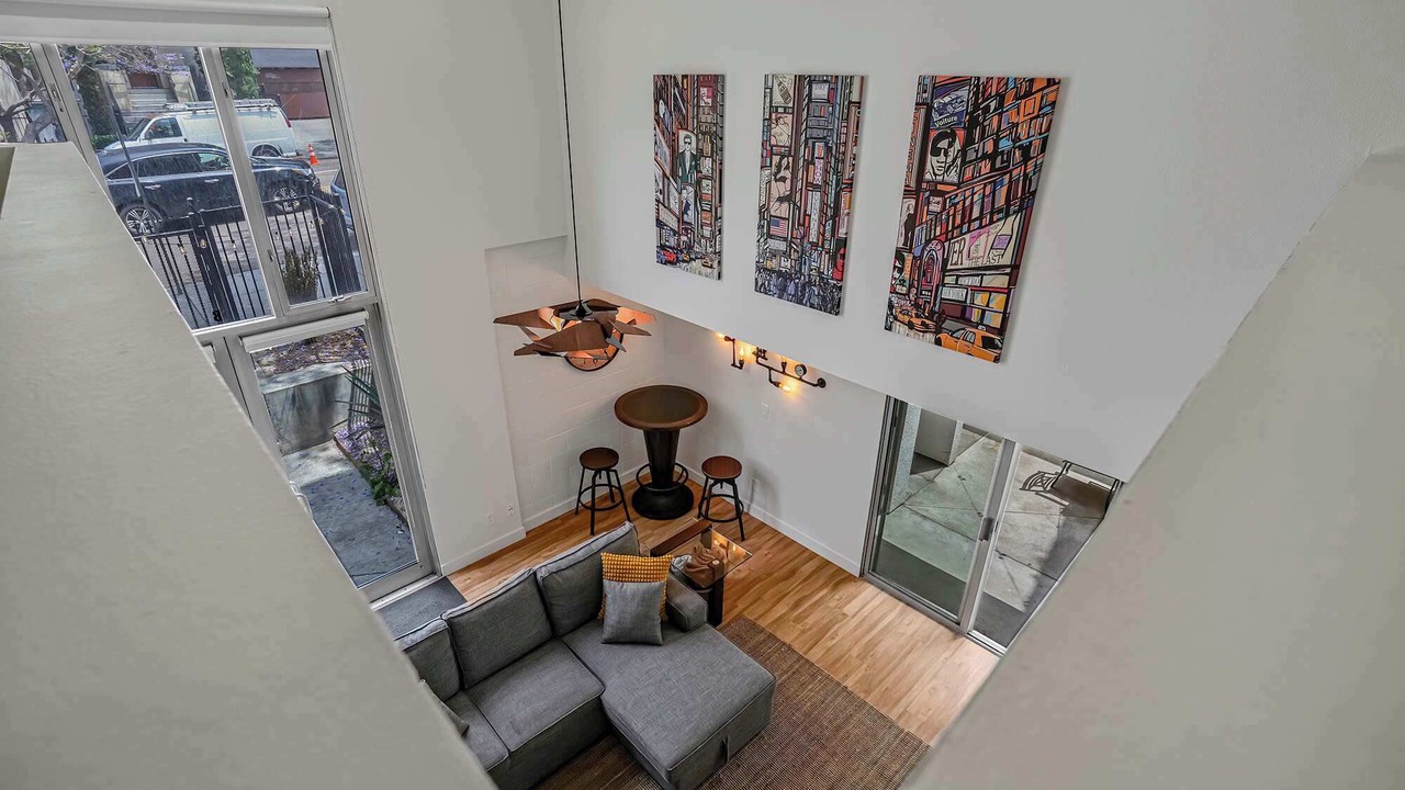 Photo of Livingroom in Little Italy