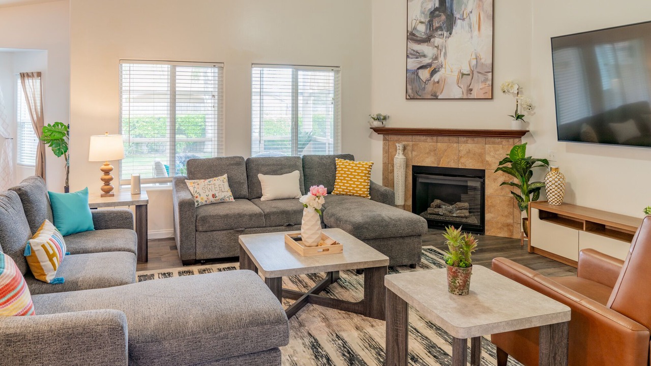 Photo of Livingroom in Pumpkin Center