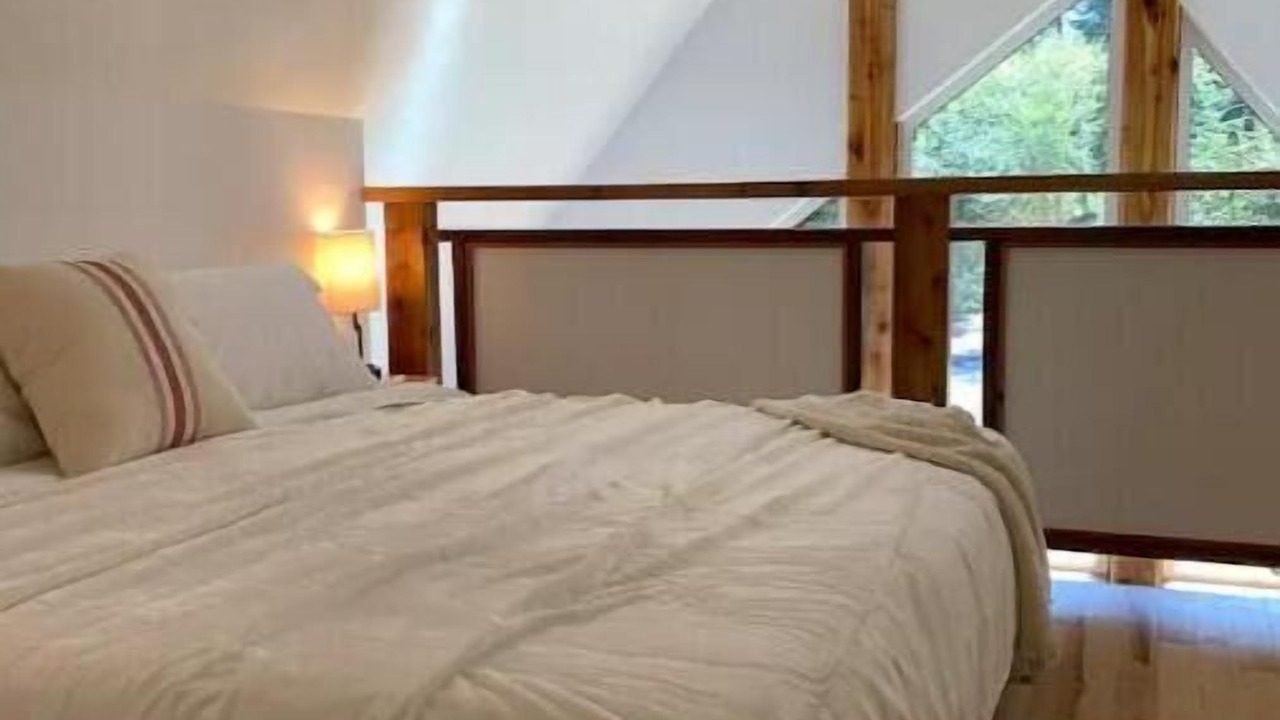 Photo of Bedroom in Ucluelet