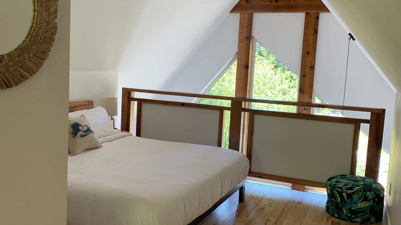 Photo of Bedroom in Ucluelet