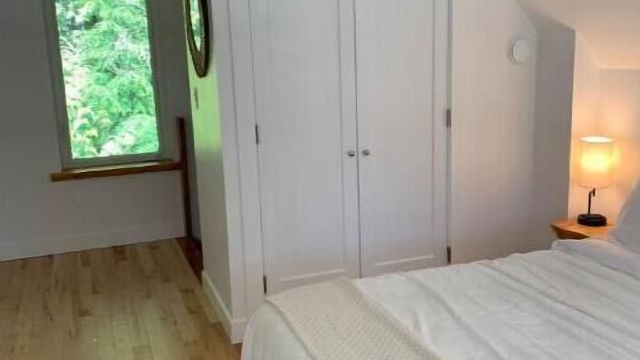 Photo of Bedroom in Ucluelet