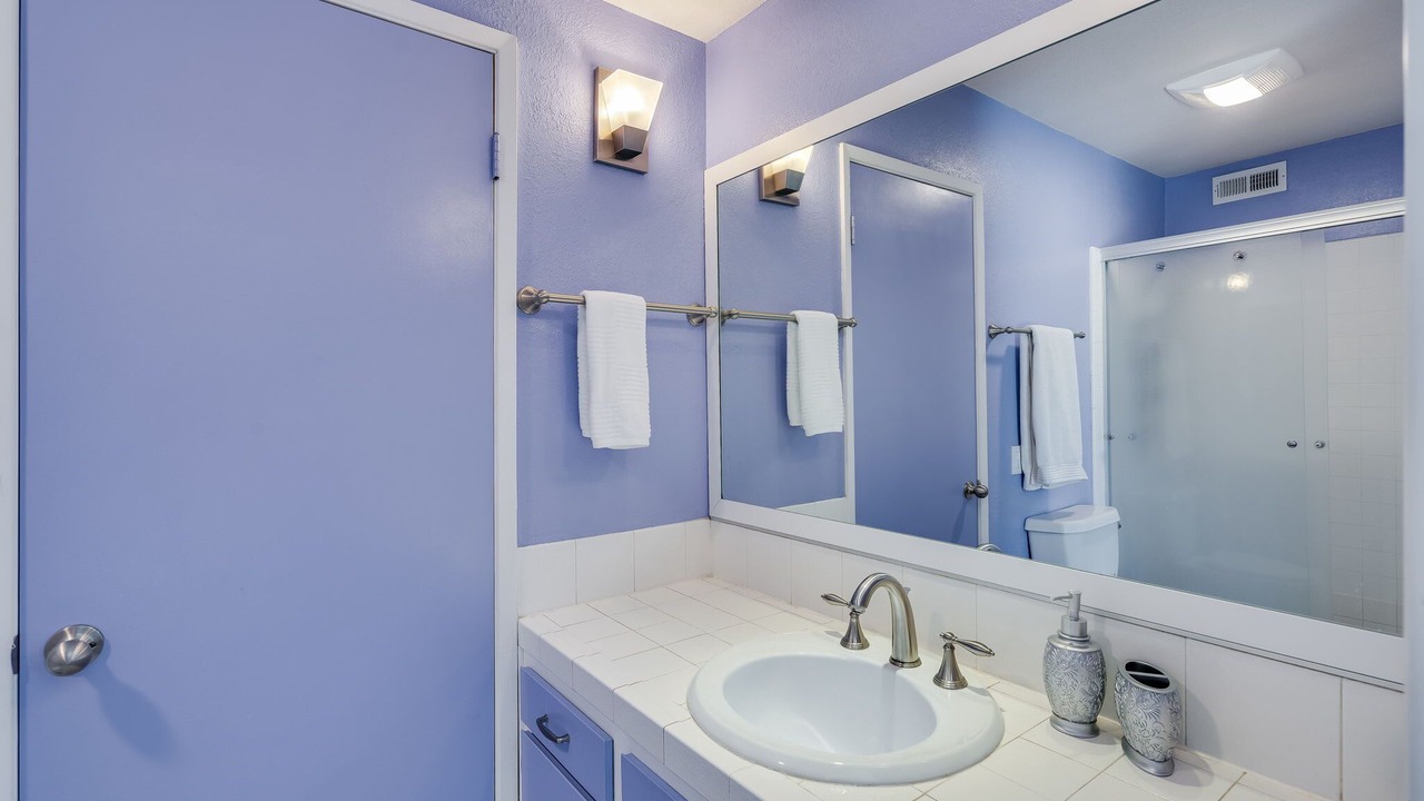 Photo of Bathroom in Sunrise Vista Chino