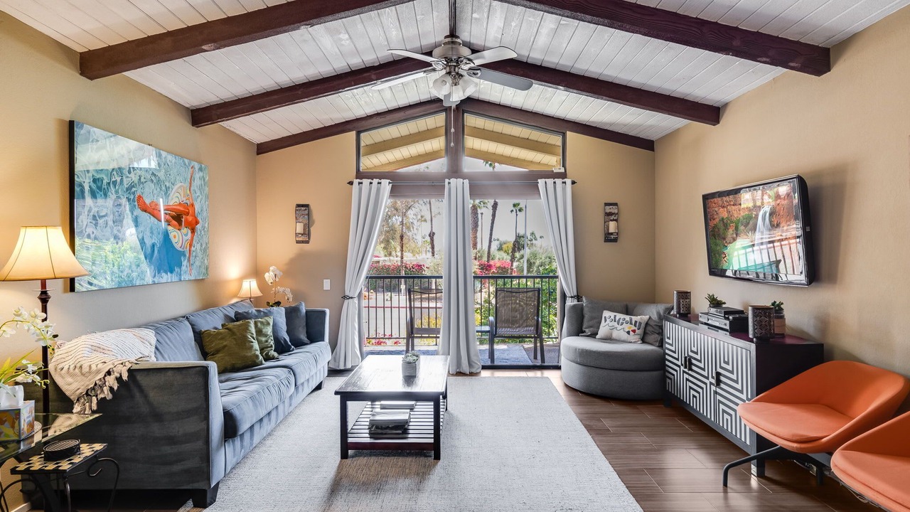 Photo of Livingroom in Sunrise Vista Chino