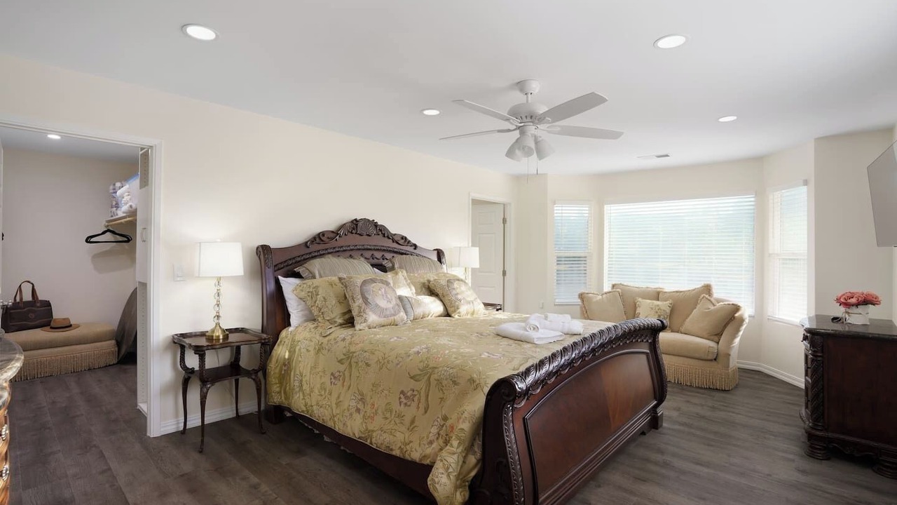 Photo of Bedroom in Nipomo