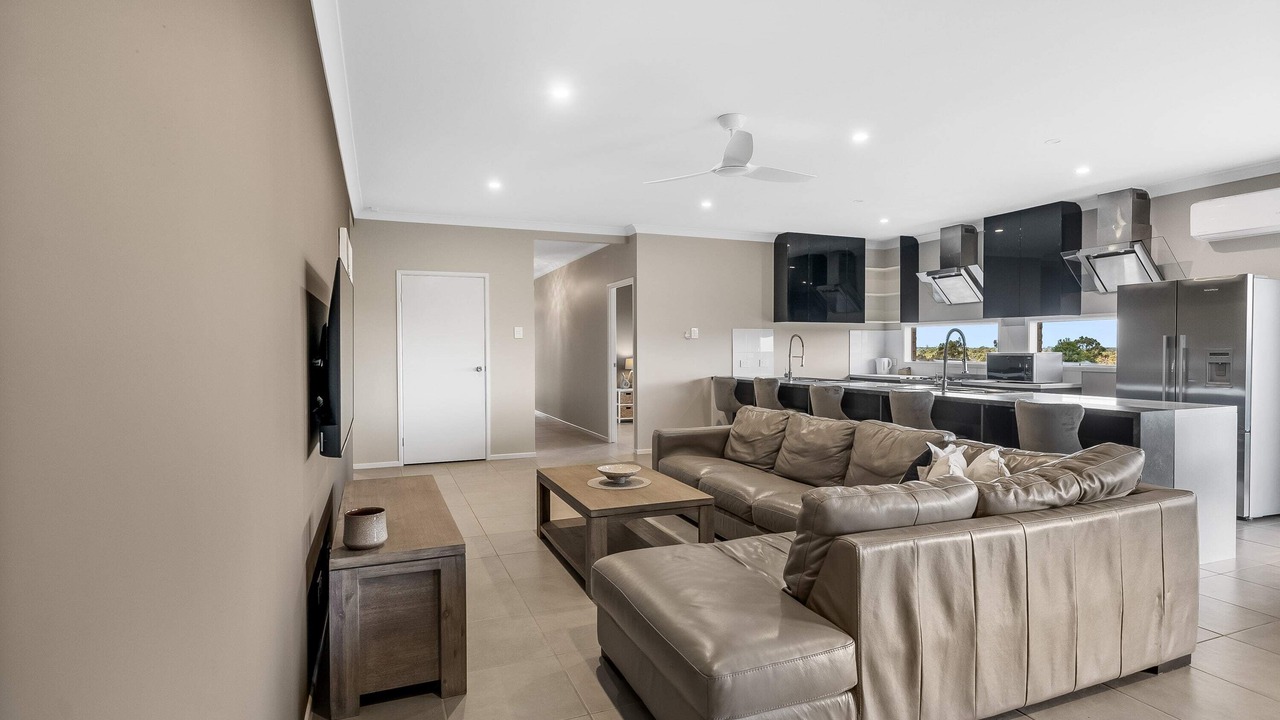 Photo of Livingroom in Upper Coomera